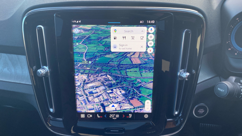 Volvo XC40 2.0 B4P Ultra Dark 5dr Auto Petrol Estate